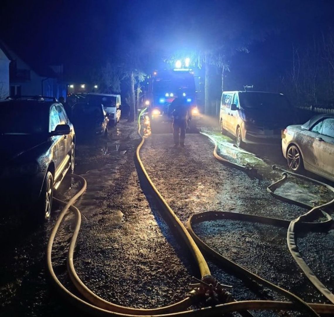 Tragiczny finał pożaru w warsztacie samochodowym. Strażacy odnaleźli zwłoki mężczyzny Tragiczny finał pożaru w warsztacie samochodowym. Strażacy odnaleźli zwłoki mężczyzny