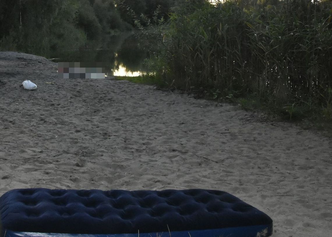 Tragiczny finał wypoczynku w nieczynnej żwirowni. 21-letni mężczyzna utonął na oczach znajomych