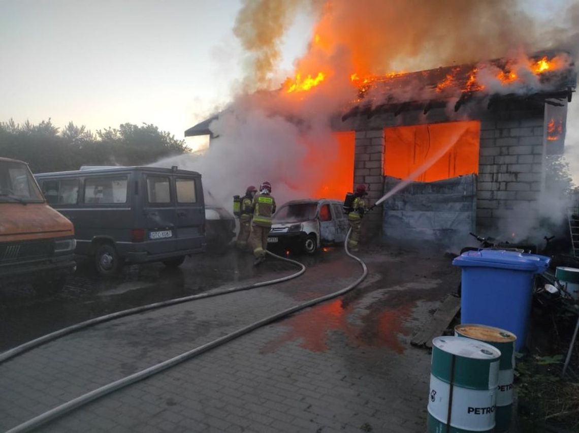 Tragiczny pożar na Pomorzu. W płonącym domu zginęła 40-latka i jej 6-letnia córka