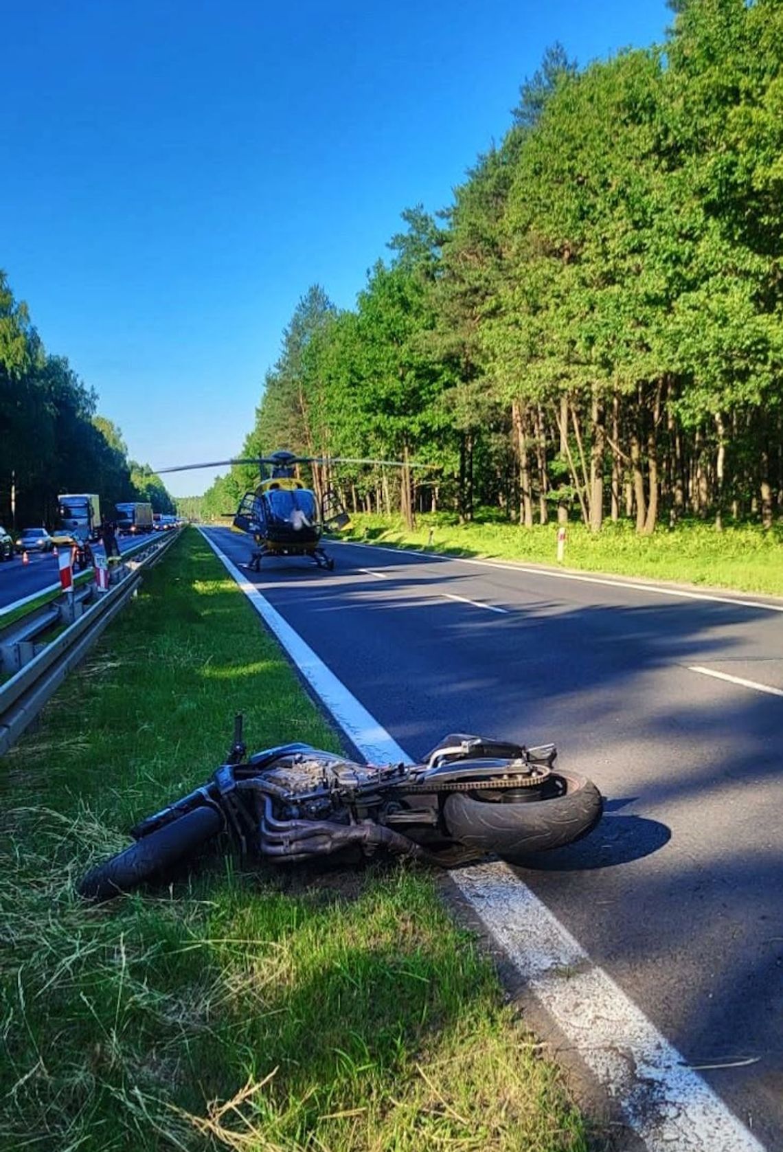 Tragiczny wypadek na drodze krajowej. 41-latek zginął po zderzeniu z samochodem ciężarowym