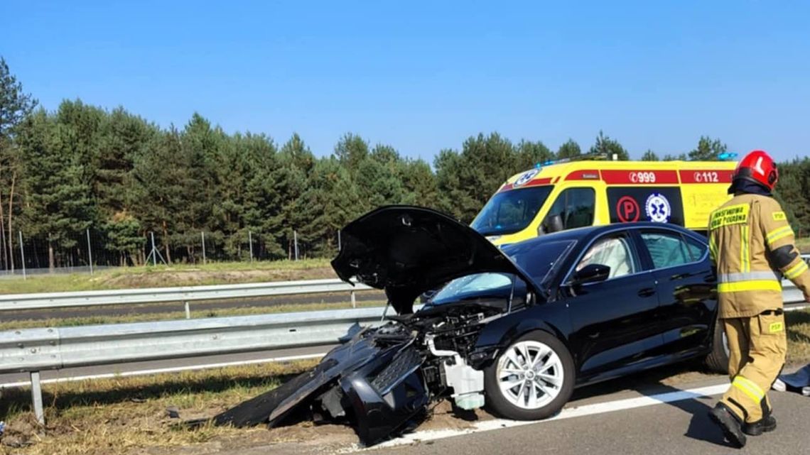 Tragiczny wypadek na drodze S19. W zderzeniu dwóch osobówek zginęły 2 osoby, a 3 zostały ranne