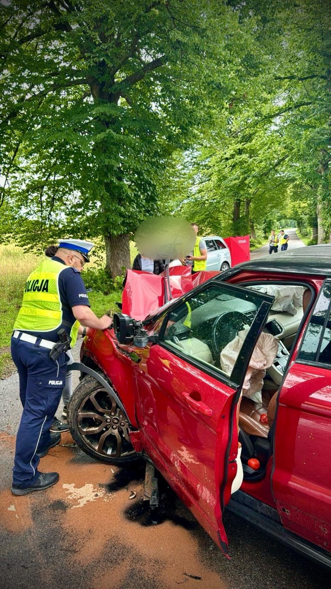 Tragiczny wypadek na Pomorzu. Zginęła 9-letnia dziewczynka, lekarze walczą o życie 2,5-latka