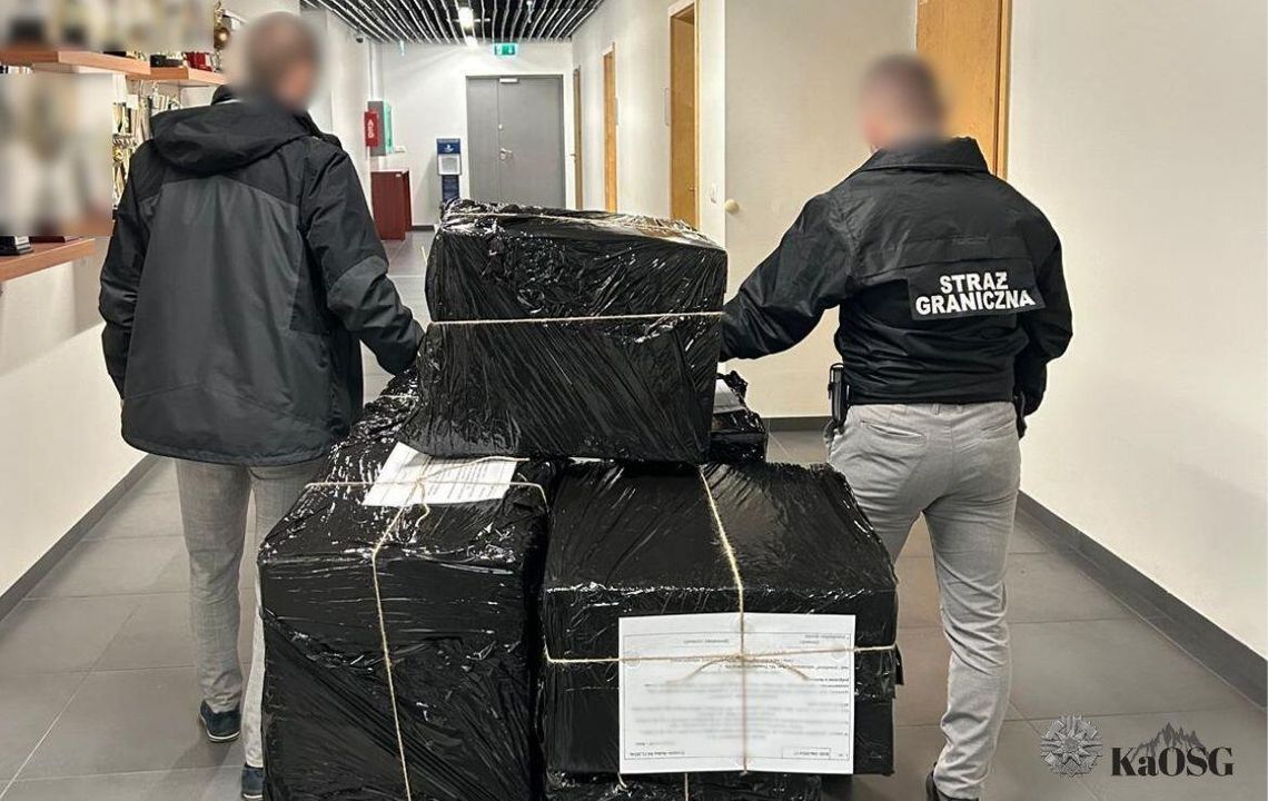 Trzej Brytyjczycy zatrzymani na lotnisku w Krakowie. W walizkach mieli ponad 200 kg marihuany