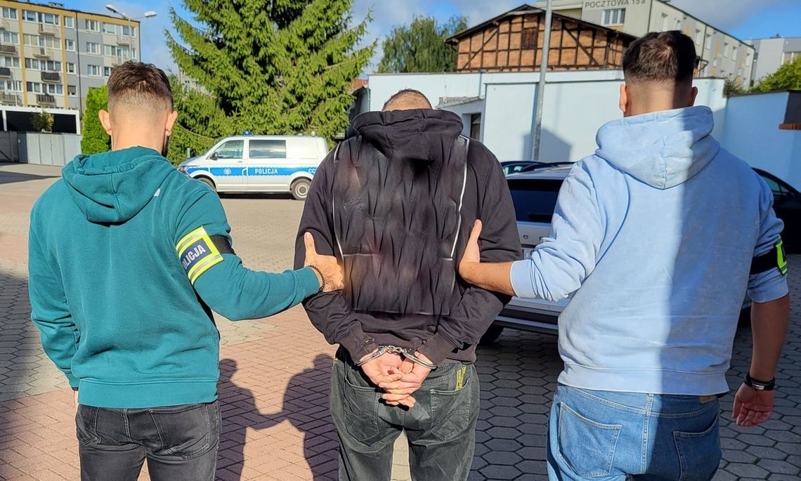 W trójkę pobili 27-latka. Jeden z napastników miał już wyrok i trafił do aresztu W trójkę pobili 27-latka. Jeden z napastników miał już wyrok i trafił do aresztu
