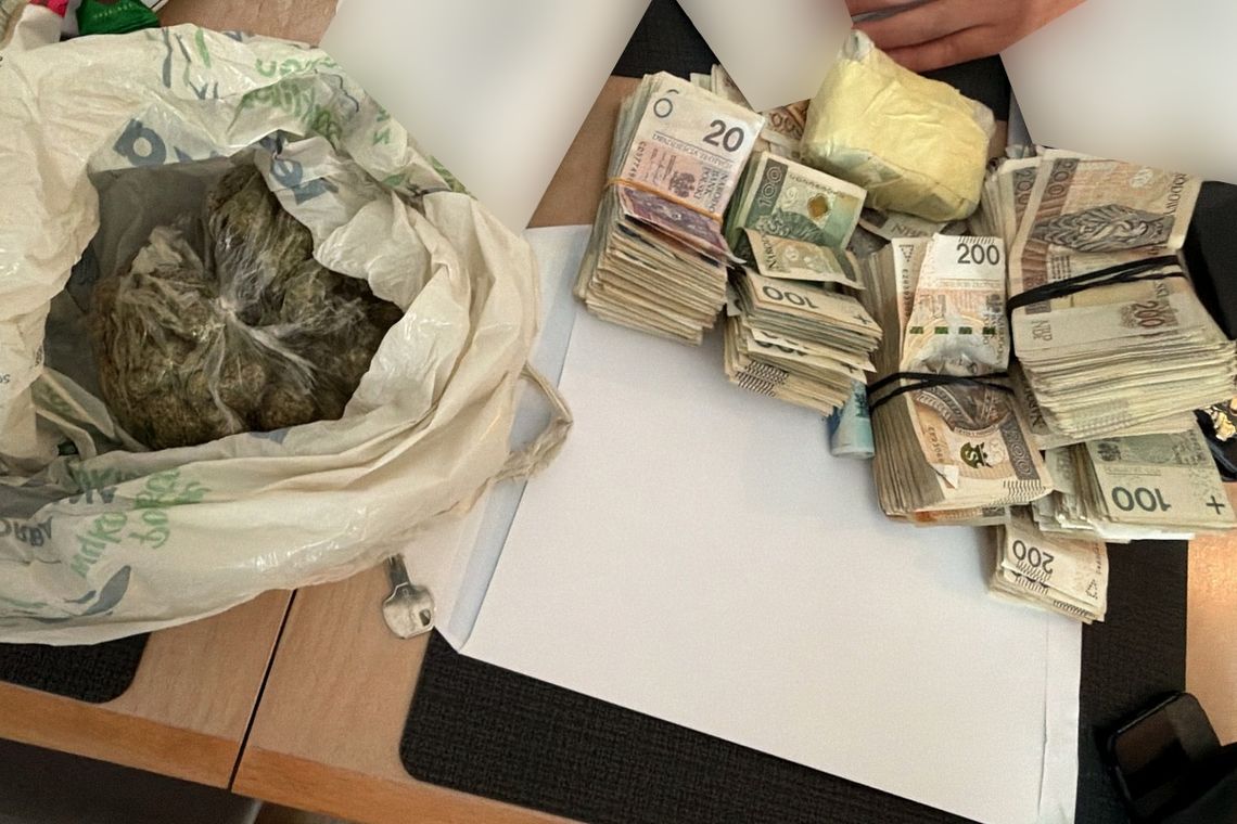Uderzenie w lokalną siatkę dilerów. Wpadło siedmiu podejrzanych i ponad 20 kg narkotyków Uderzenie w lokalną siatkę dilerów. Wpadło siedmiu podejrzanych i ponad 20 kg narkotyków