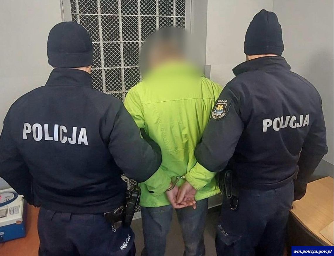 Uderzył konkubinę, a potem rzucił w policjantów krzesłem. Powinien siedzieć w więzieniu