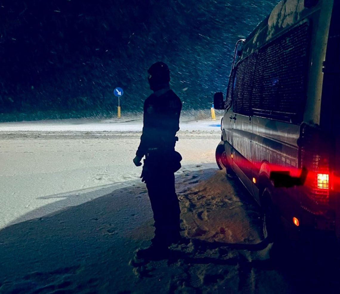 Ukradł dwa piwa i strzelił do sprzedawcy z pistoletu na kulki. 48-latkowi grozi 10 lat więzienia