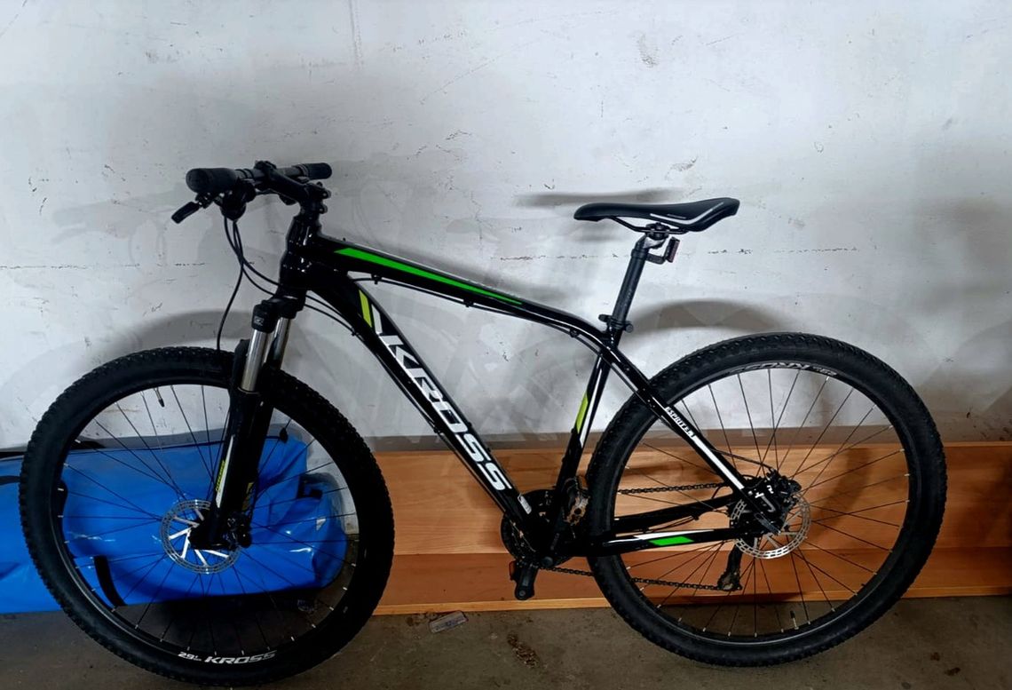 Ukradł rower sprzed galerii, po kilku dniach ruszyło go sumienie. Oddał łup i zgłosił to policji