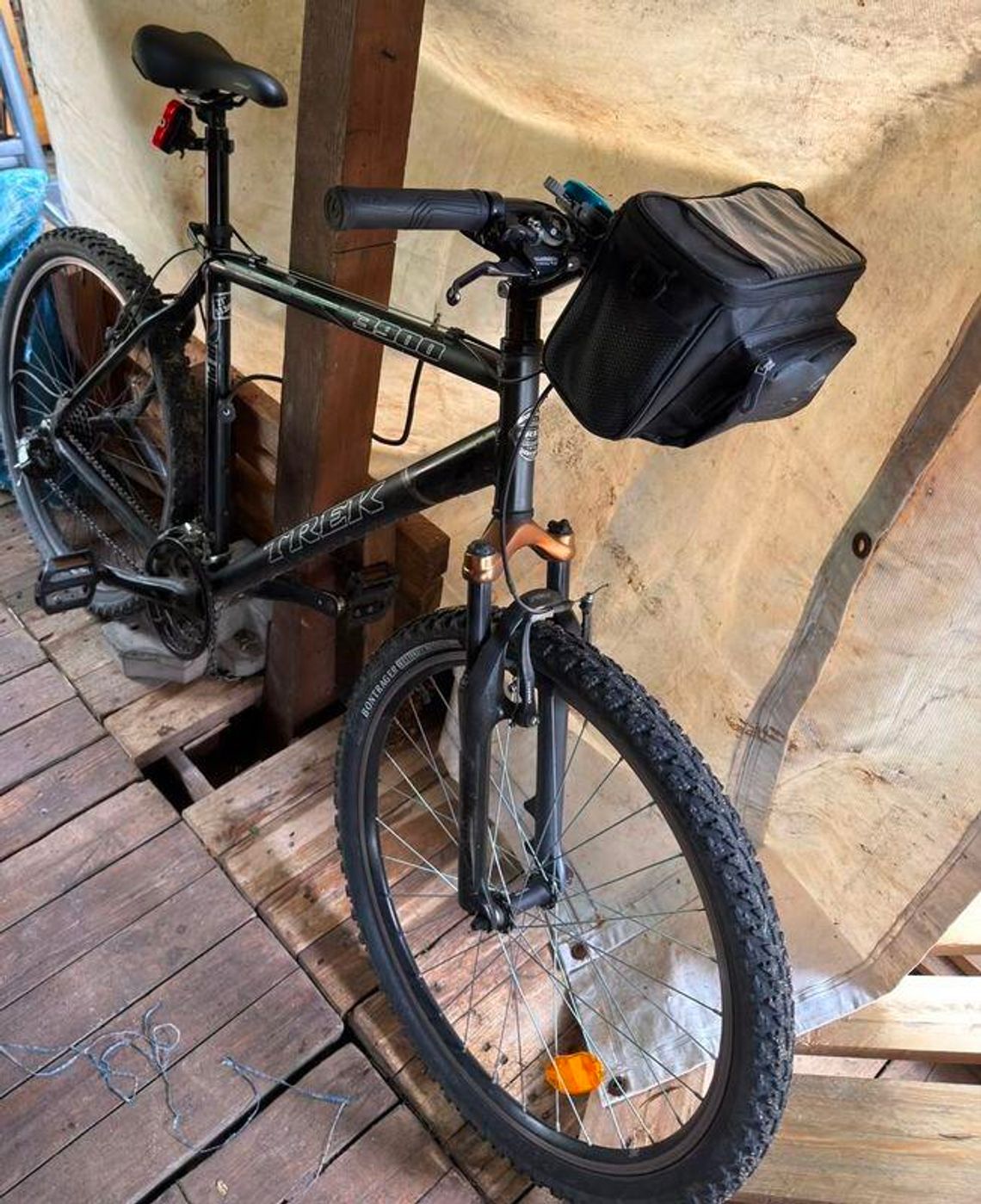 Ukradł rower z etui na słuchawki w sakwie. Urządzenie cały czas pokazywało lokalizację Ukradł rower z etui na słuchawki w sakwie. Urządzenie cały czas pokazywało lokalizację