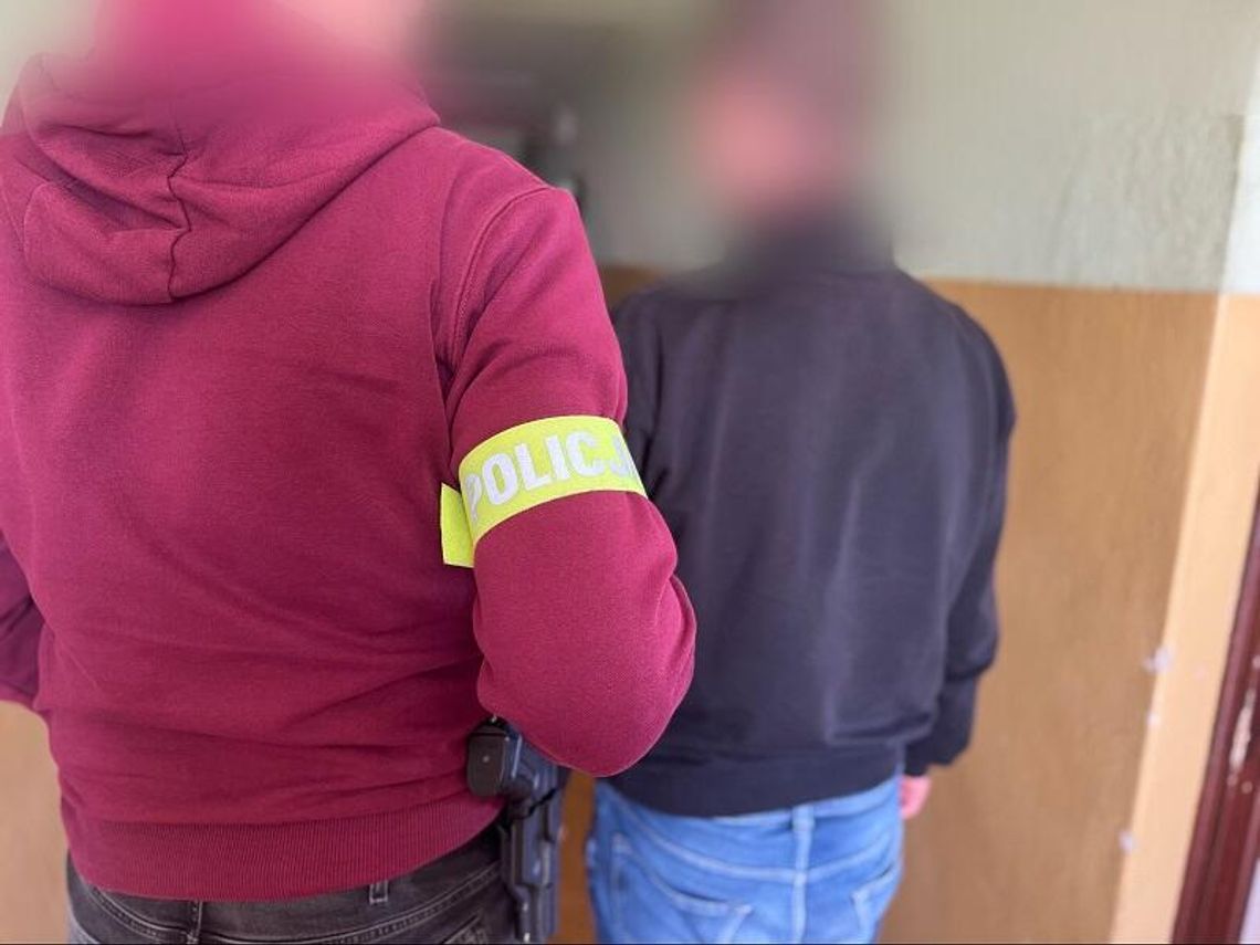 Ukradł tabletki na gardło i groził ochroniarzowi gazem. Może trafić do więzienia na pięć lat Ukradł tabletki na gardło i groził ochroniarzowi gazem. Może trafić do więzienia na pięć lat