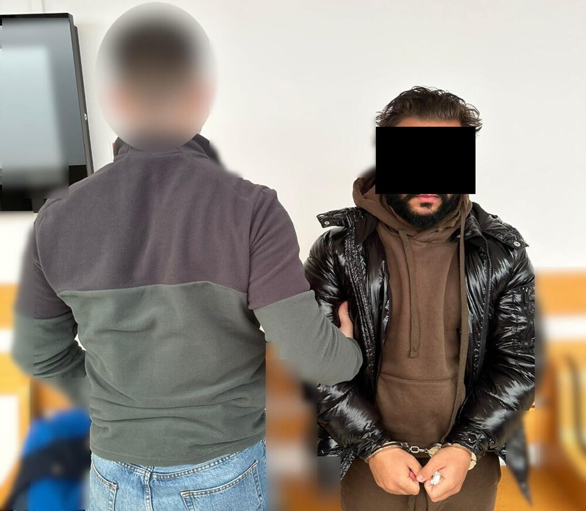 Ukradli 90 tysięcy i chcieli więcej. Zasadzka na oszustów w warszawskim kościele