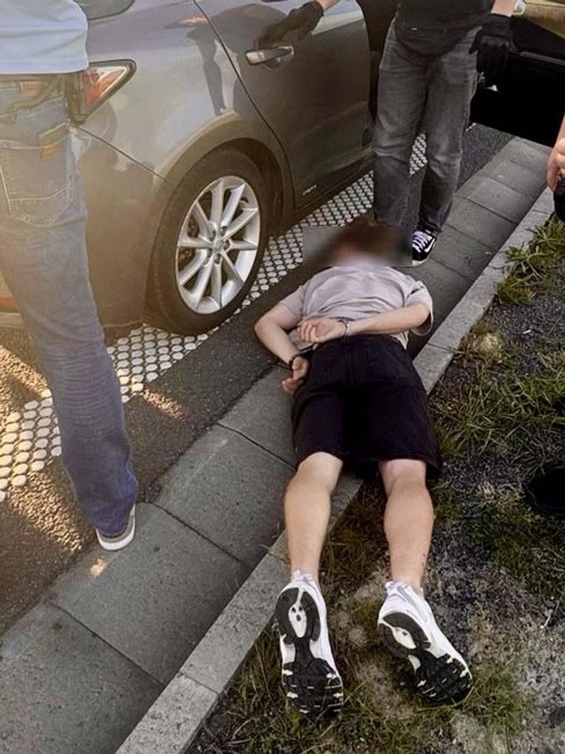 Młodzi Ukraińcy zatrzymani po oszustwie na zdalny pulpit. Mieszkaniec Tczewa stracił dużą kwotę Młodzi Ukraińcy zatrzymani po oszustwie na zdalny pulpit. Mieszkaniec Tczewa stracił dużą kwotę