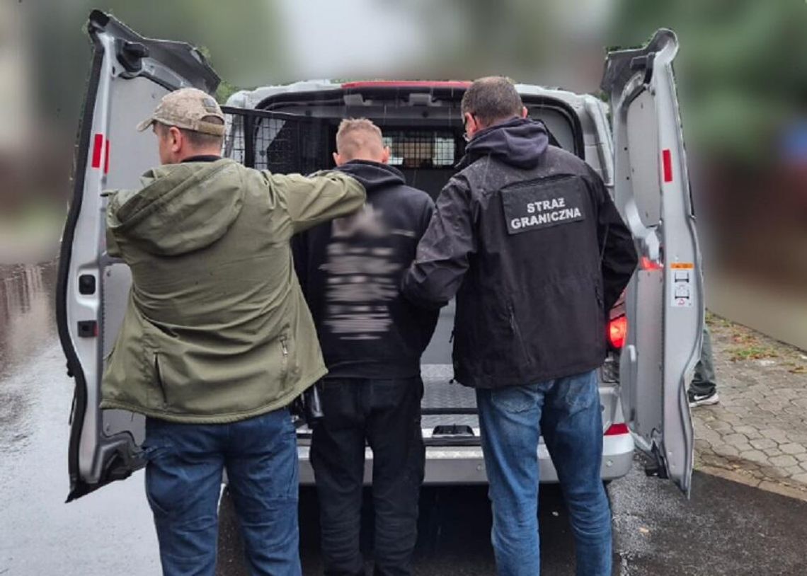 Ukrainiec przemycał nielegalnych emigrantów z granicy z Białorusią w głąb Polski. Będzie deportowany