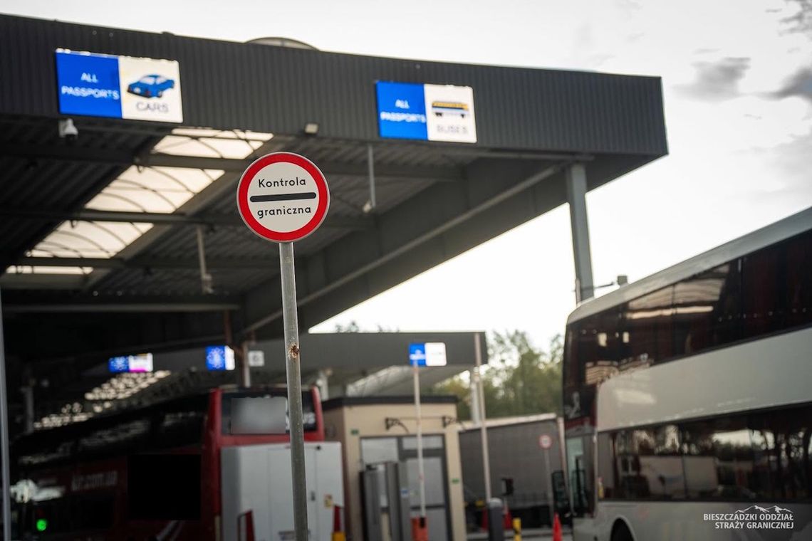 Ukrainka bez paszportu próbowała przekroczyć granicę. Ukryła się w toalecie autobusu
