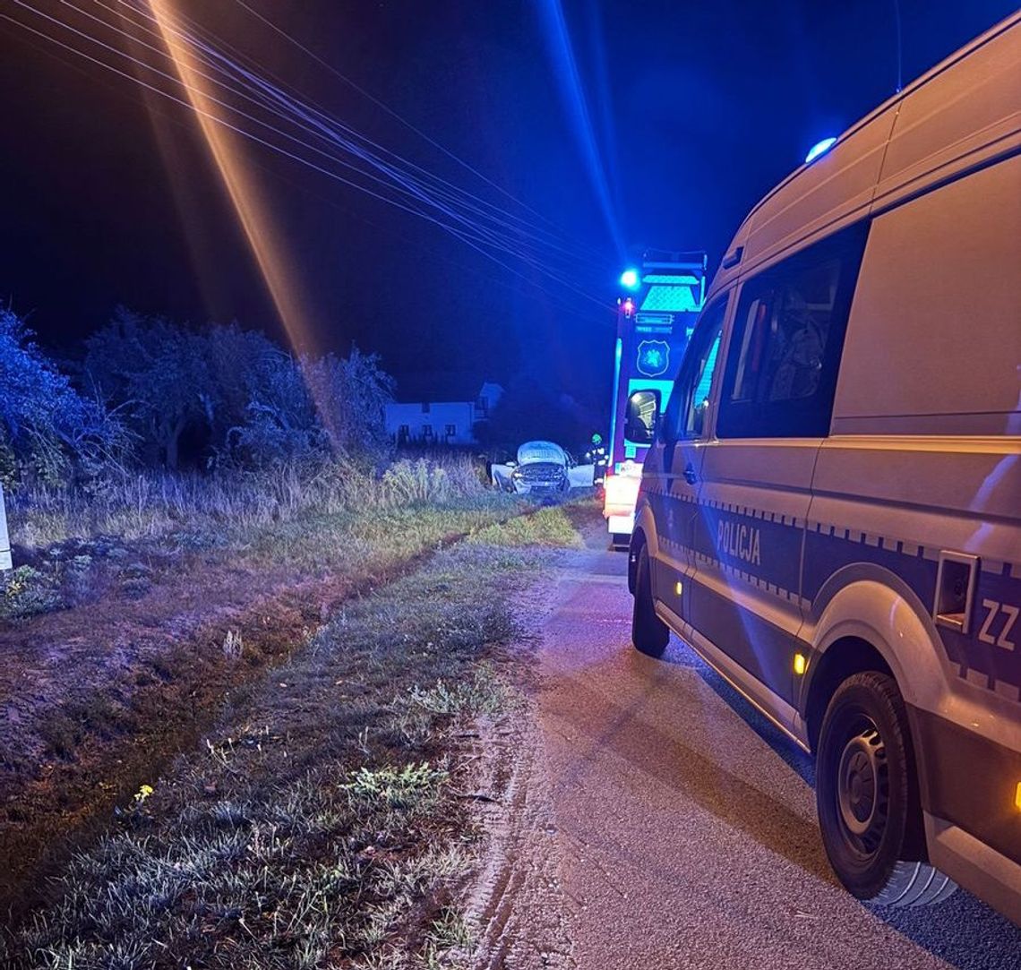 Wjechał do rowu - nie wiedział gdzie jest i co się stało. W samochodzie 24-latka znaleźli mefedron Wjechał do rowu - nie wiedział gdzie jest i co się stało. W samochodzie 24-latka znaleźli mefedron