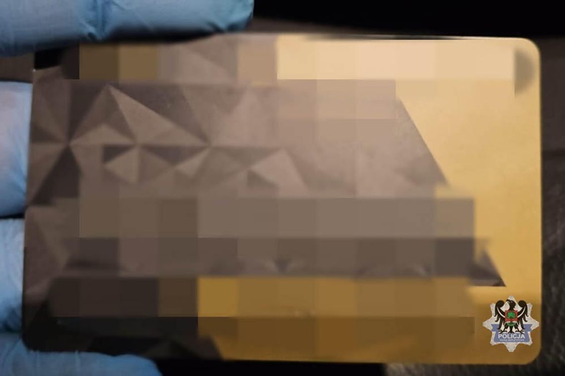 Włamała się na konto bankowe własnej matki i ukradła pieniądze. Sprawa zgłoszona na policję