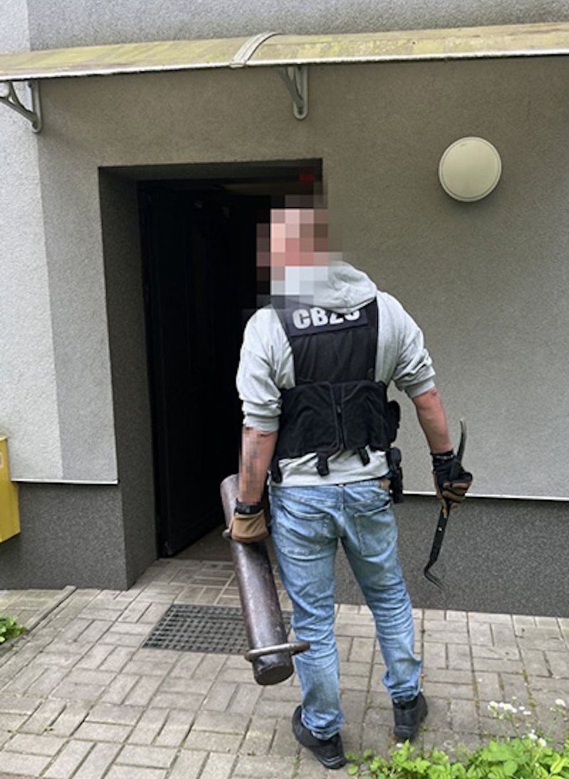 Włamywali się na konta lekarzy i wystawiali lewe recepty. Rozbita zorganizowana grupa przestępcza