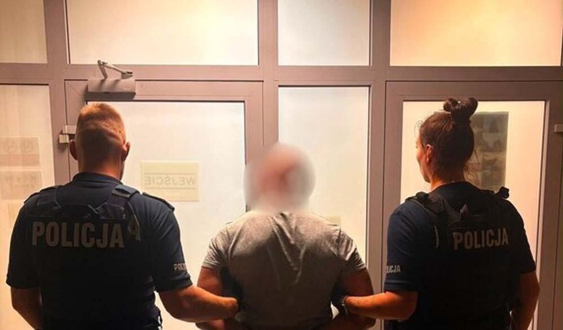 Wymachiwał rękami w stronę radiowozu. Mężczyzna był poszukiwany przez Holendrów za poważne przestępstwa Wymachiwał rękami w stronę radiowozu. Mężczyzna był poszukiwany przez Holendrów za poważne przestępstwa