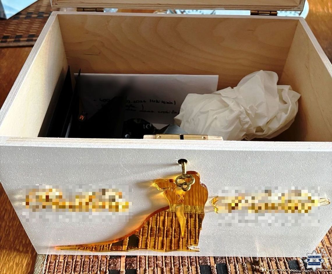 Wymyślił historyjkę o tym, że został pobity i okradziony we własnym domu. Policjanci bardzo szybko odkryli prawdę Wymyślił historyjkę o tym, że został pobity i okradziony we własnym domu. Policjanci bardzo szybko odkryli prawdę