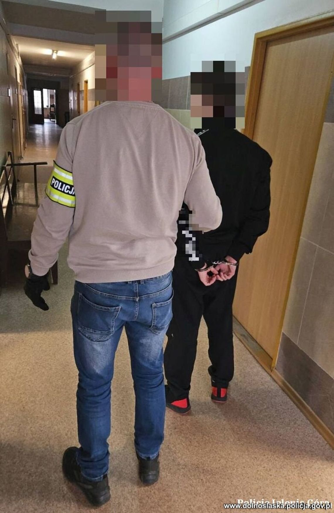 Wynajmował apartamenty, nie płacił i jeszcze wynosił wartościowe rzeczy. 19-latek został zatrzymany