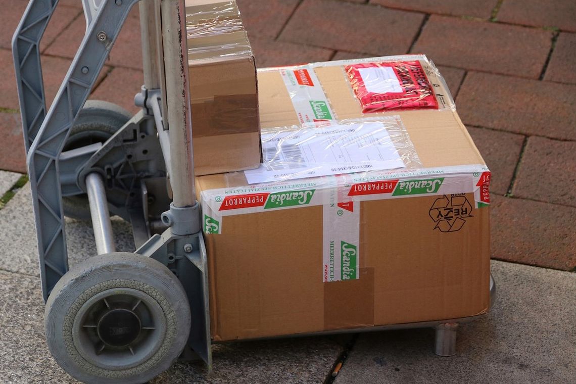 Wysyłał paczki ze zdalnie sterowaną elektroniką, która niszczyła etykietę przewozową Wysyłał paczki ze zdalnie sterowaną elektroniką, która niszczyła etykietę przewozową