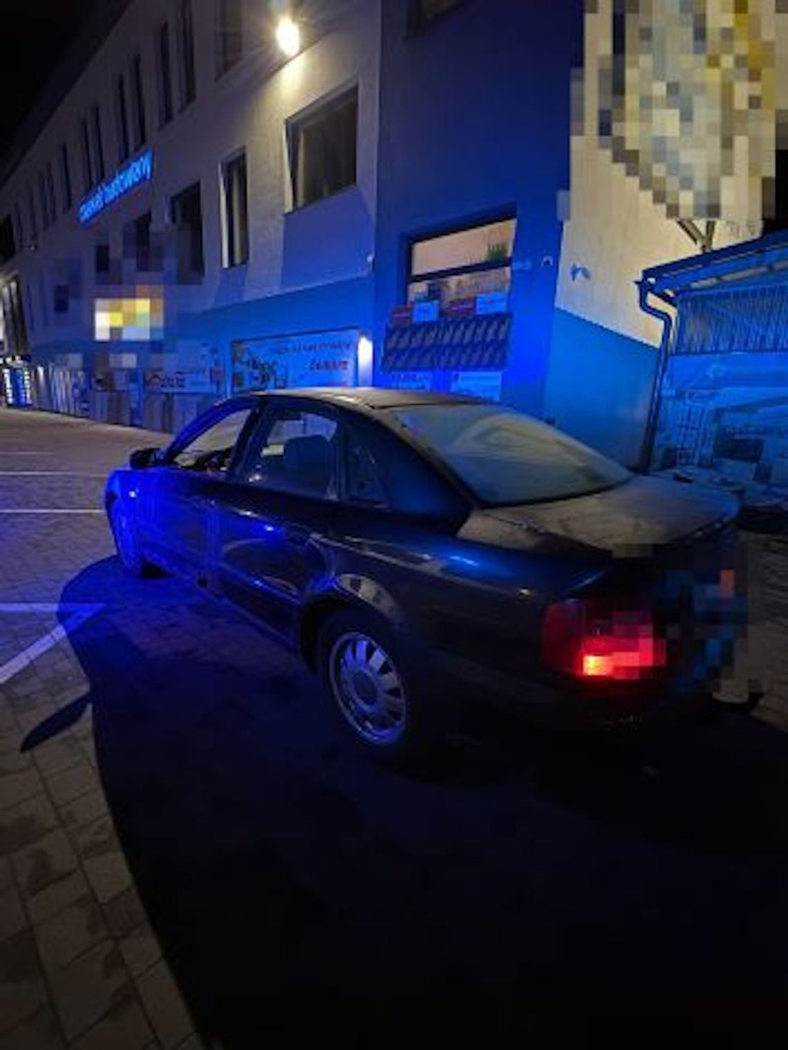 Wyszedł z więzienia i niemal od razu narobił sobie kłopotów. Jechał po narkotykach i bez prawa jazdy Wyszedł z więzienia i niemal od razu narobił sobie kłopotów. Jechał po narkotykach i bez prawa jazdy