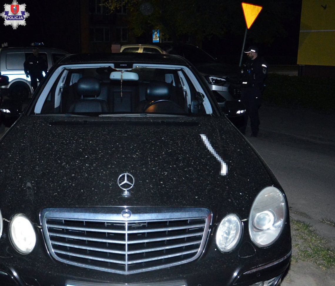 Z prawie 2 promilami nie widziała, że jedzie w nocy bez świateł. Spotkała się z patrolem