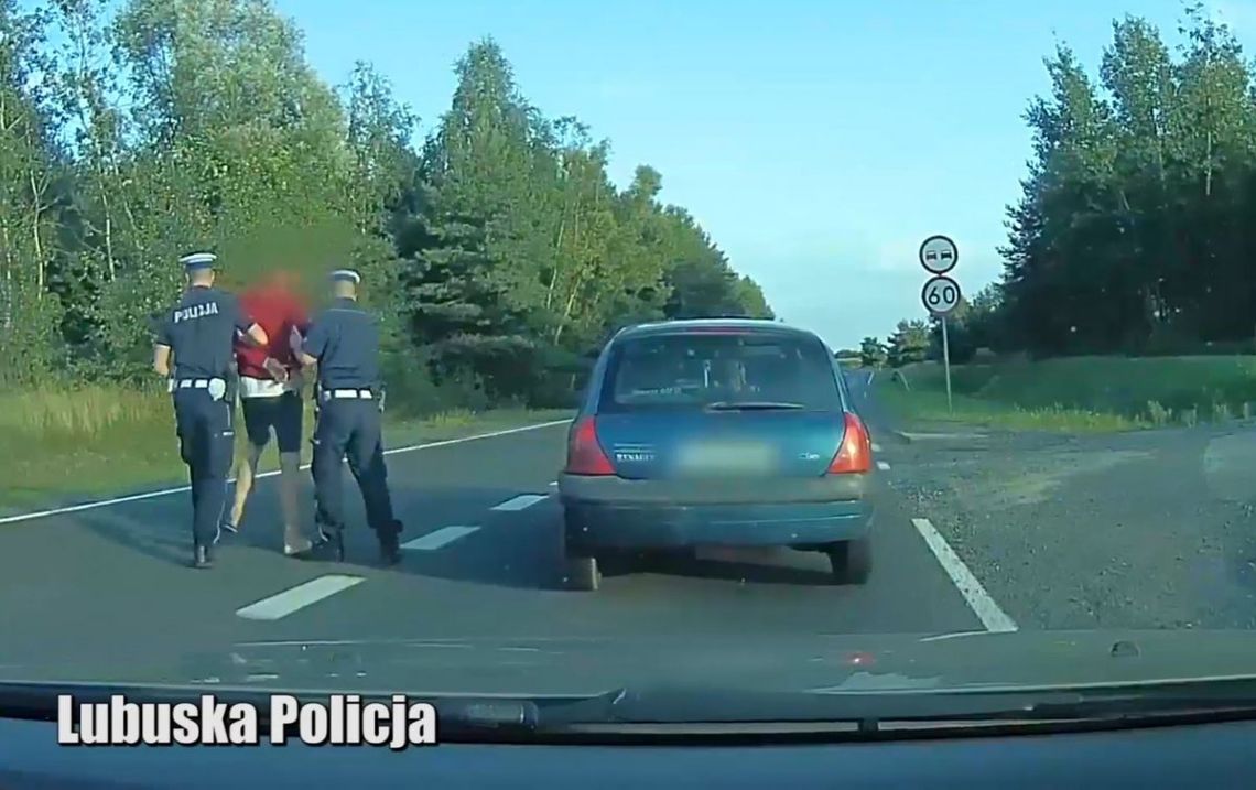 Z trzema promilami jechał zygzakiem po drodze ekspresowej. Za nim policjant po służbie. WIDEO