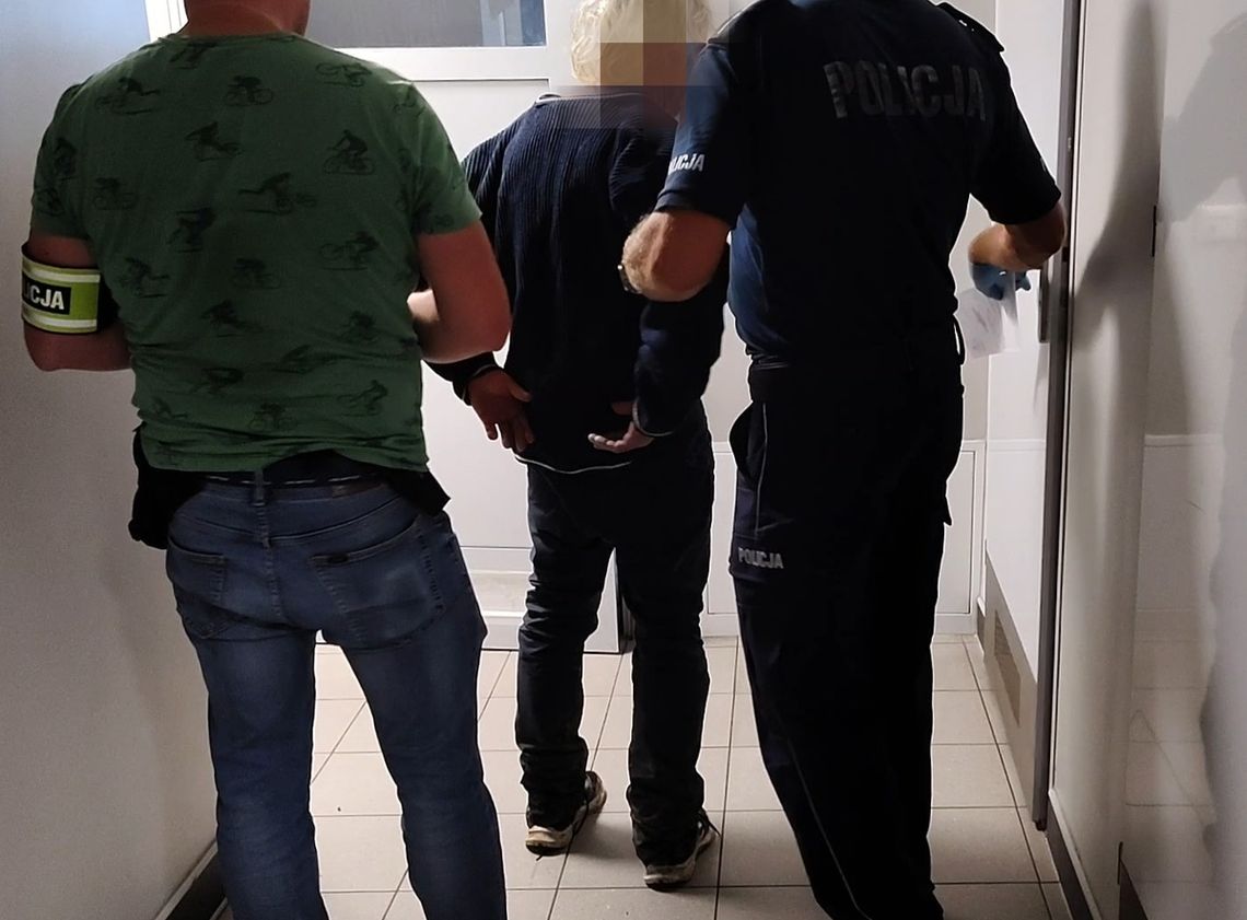 Zaatakował brata siekierą, a jego żonę uderzył butelką. Sprawcy grozi dożywotnie więzienie