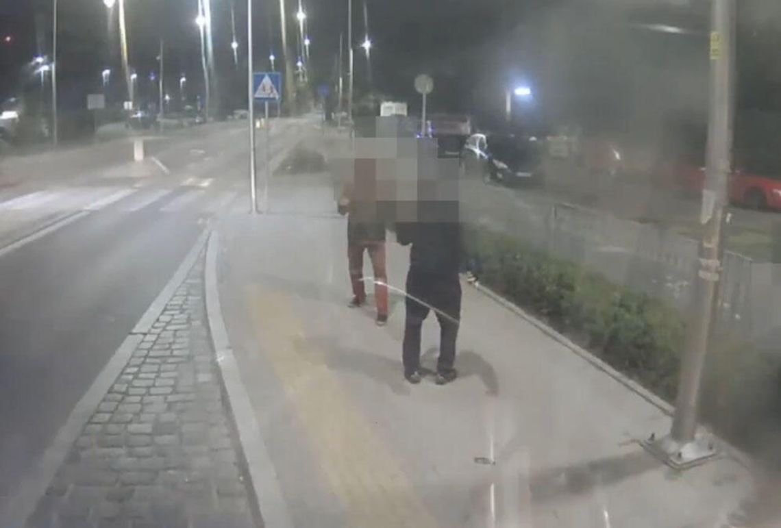 Zaatakował kierowcę autobusu miejskiego, bo ten zwrócił mu uwagę. Obywatel Ukrainy będzie deportowany