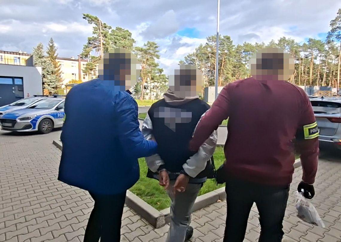 Zaatakował kierowniczkę pociągu szklaną butelką. 24-latek spędzi trzy miesiące w areszcie Zaatakował kierowniczkę pociągu szklaną butelką. 24-latek spędzi trzy miesiące w areszcie