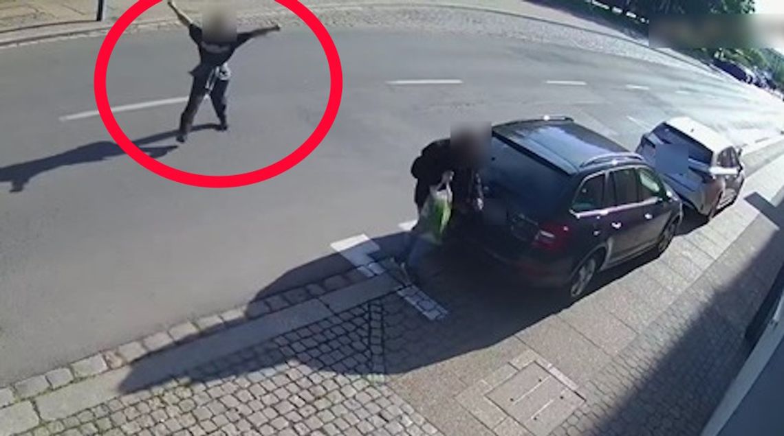 Zaatakował „tulipanem” i skopał 52-latka, żeby go okraść. Brutalny recydywista zatrzymany w pościgu Zaatakował „tulipanem” i skopał 52-latka, żeby go okraść. Brutalny recydywista zatrzymany w pościgu