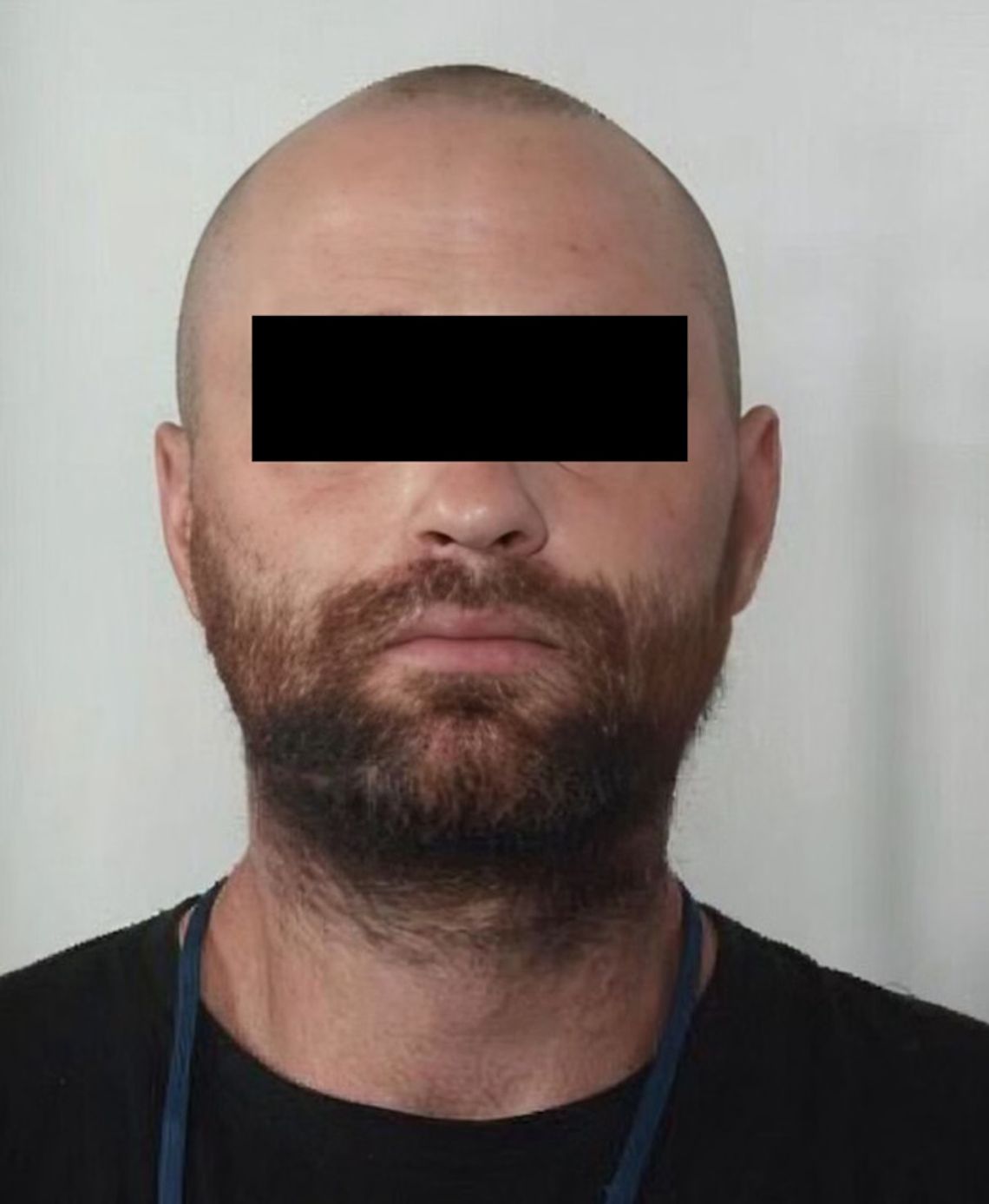 Zabili mężczyznę i podpalili mieszkanie, żeby zatrzeć ślady. Ostatni z trójki podejrzanych zatrzymany Zabili mężczyznę i podpalili mieszkanie, żeby zatrzeć ślady. Ostatni z trójki podejrzanych zatrzymany