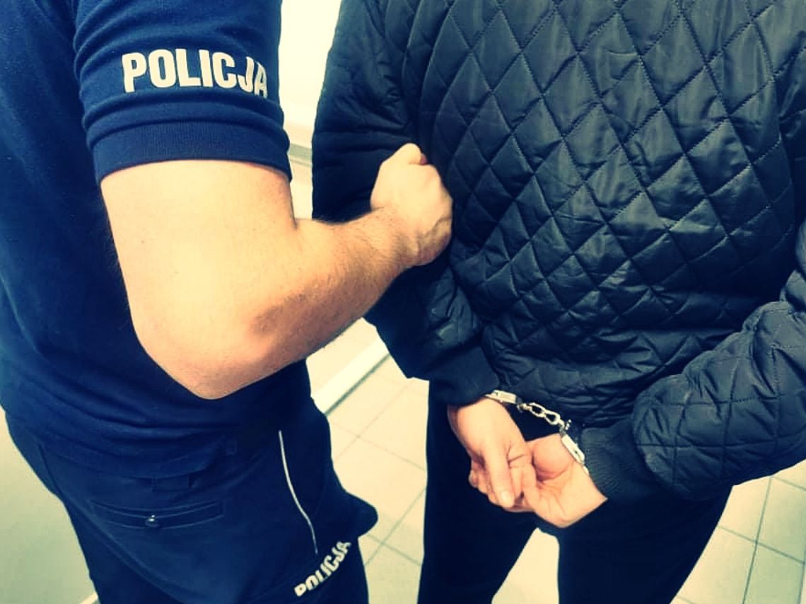 Zamiast na romantyczną kolację, trafił za kraty. Policjanci zepsuli randkę dilerowi Zamiast na romantyczną kolację, trafił za kraty. Policjanci zepsuli randkę dilerowi