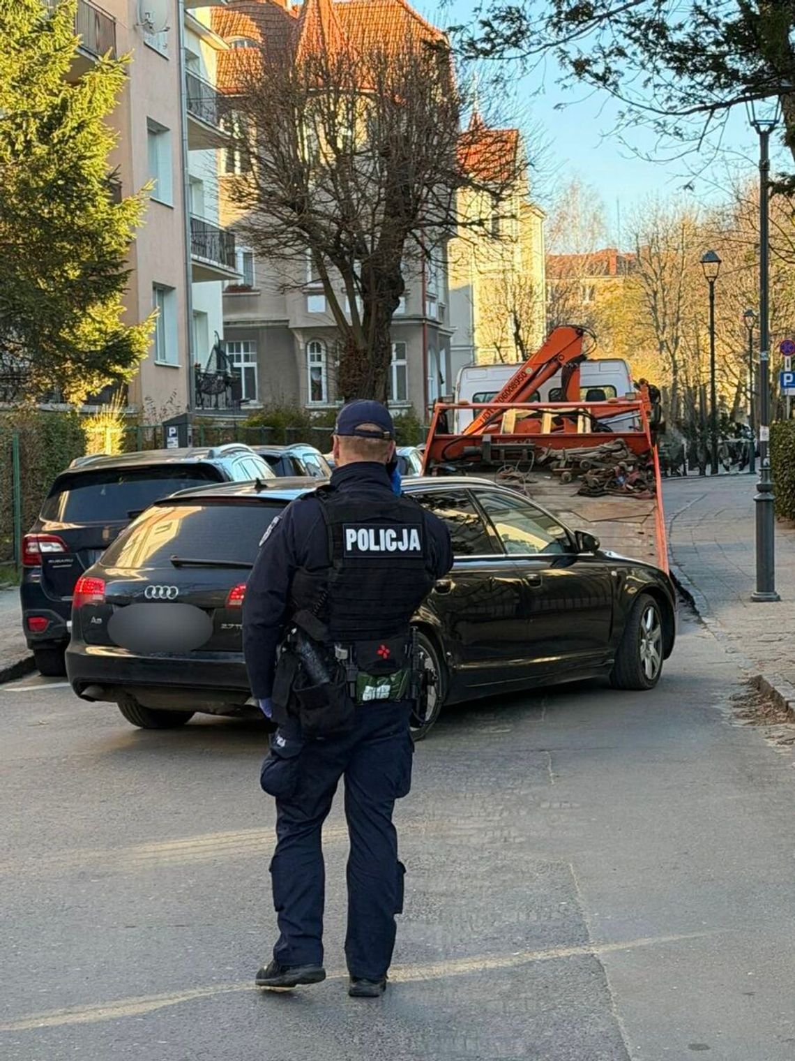 Zapomniał o światłach, wpadł z amfetaminą. Kierowca wmawiał policjantom, że to zgnieciona tabletka Zapomniał o światłach, wpadł z amfetaminą. Kierowca wmawiał policjantom, że to zgnieciona tabletka