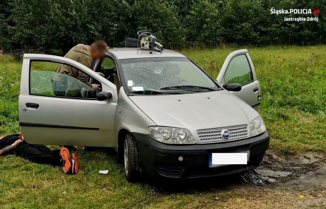 Zatankował i poszedł zapłacić, gdy wrócił złodziej odjeżdżał jego samochodem