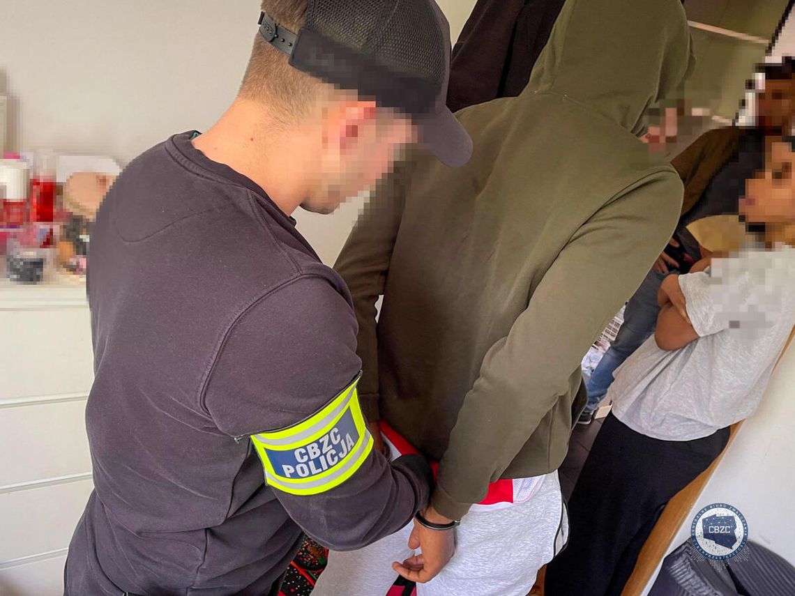 Zatrzymany szef grupy Nigeryjczyków, która wyłudziła ponad milion złotych. Działali na dwa sposoby