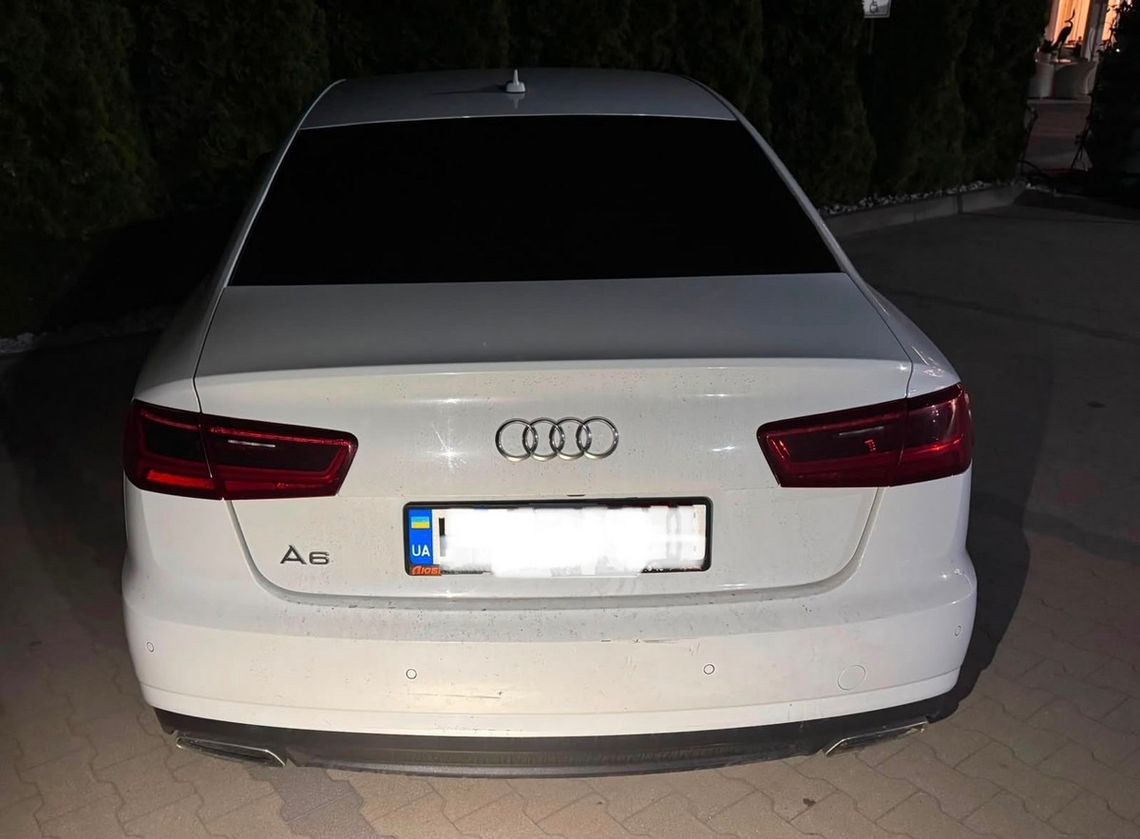 Zgłosił kradzież audi, a ona... wróciła nim pod restaurację. Pijana 35-latka zatrzymana Zgłosił kradzież audi, a ona... wróciła nim pod restaurację. Pijana 35-latka zatrzymana
