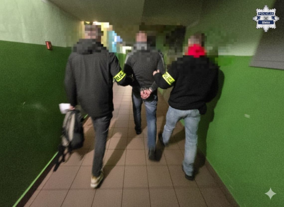 Złodziej wszedł do sklepu, wypił energetyki i ruszył do akcji. Na bramkach złapał go ochroniarz