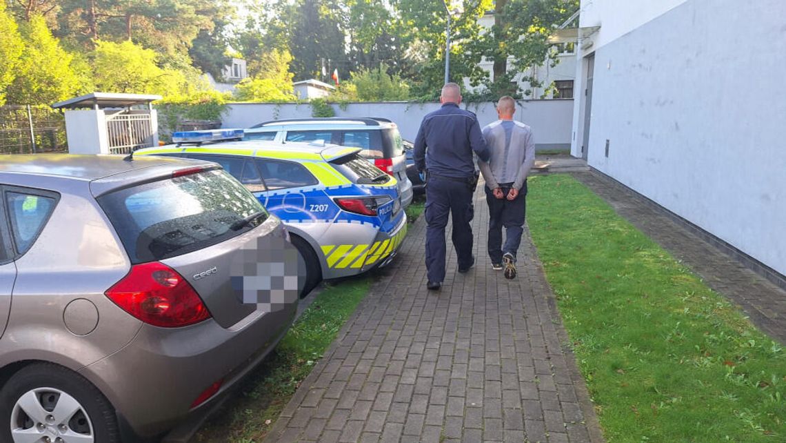 Złodzieje udawali "poszukiwaczy metali". Wymontowali z latani kable warte ponad 300 tysięcy złotych