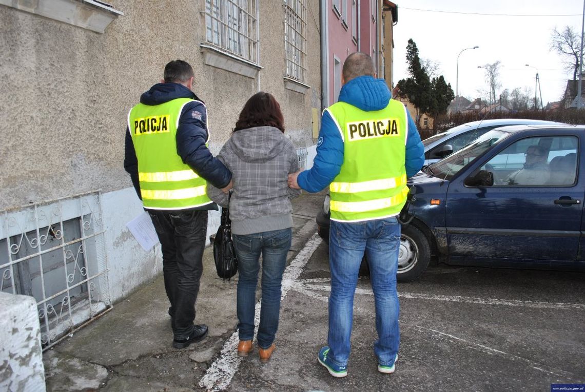 Złodziejka włamała się do mieszkania policjanta. 31-latka wpadła na gorącym uczynku