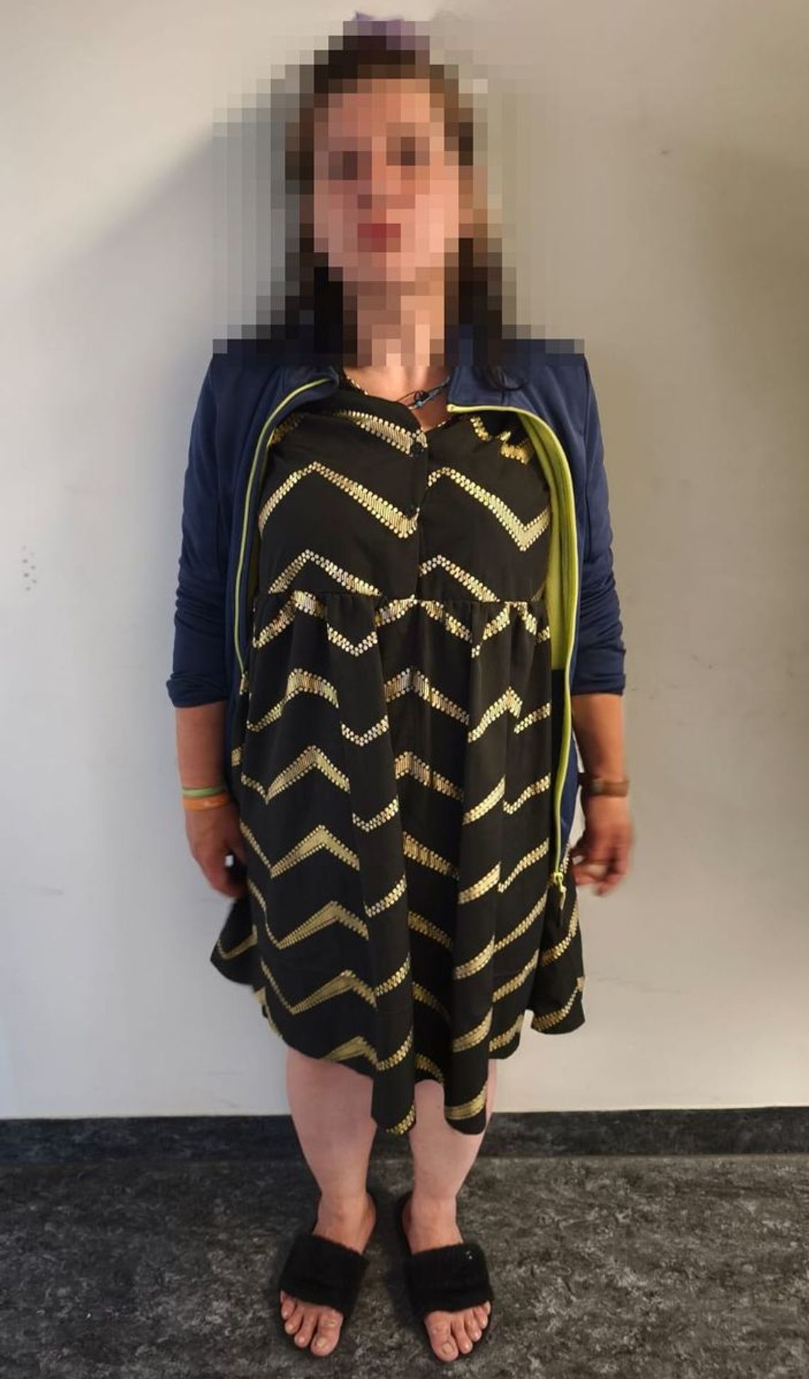 Złodziejska stylówa bezdomnej 44-latki. Najpierw ukradła sukienkę, potem okradła Norwega Złodziejska stylówa bezdomnej 44-latki. Najpierw ukradła sukienkę, potem okradła Norwega