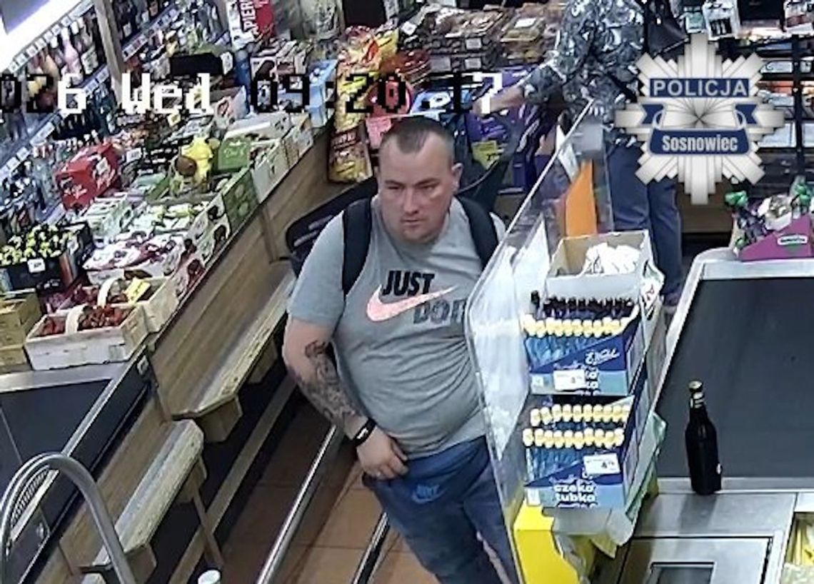 Znalazł portfel w sklepie i zabrał go ze sobą. Policja szuka tego mężczyzny