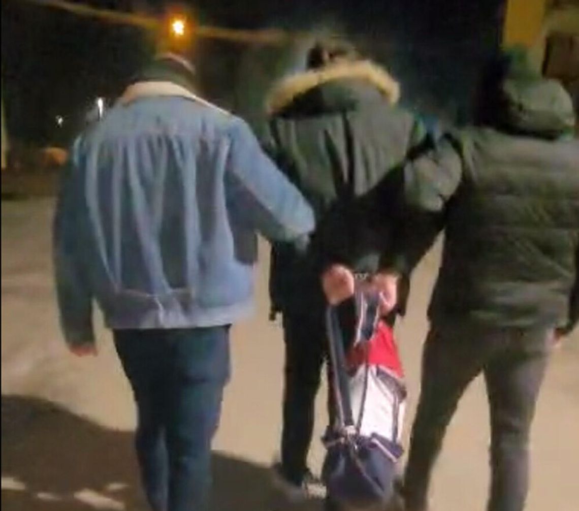 Znany fotograf skazany za zgwałcenie młodej modelki wytropiony przez policyjnych "łowców głów"