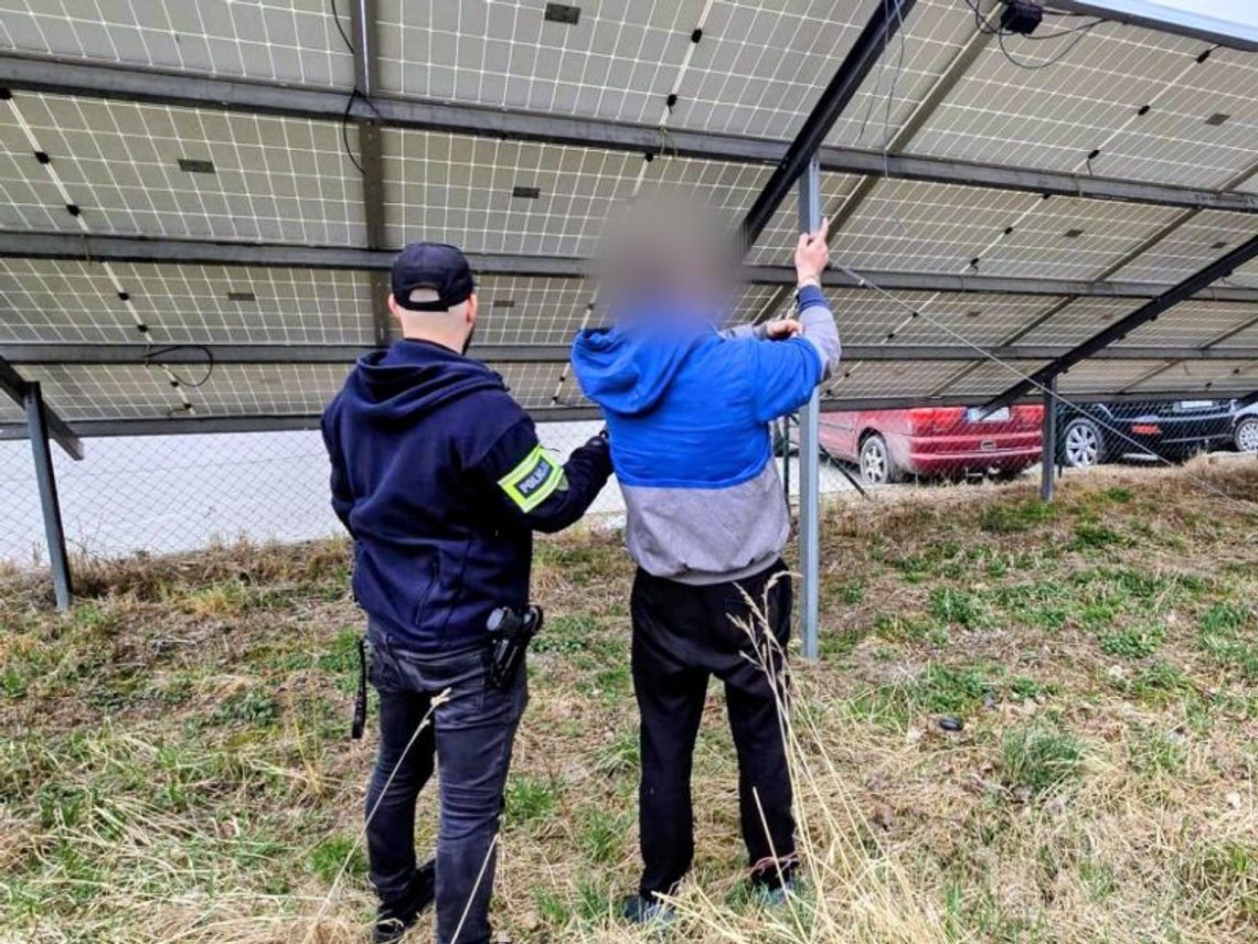 Zniszczył fotowoltaikę za ćwierć miliona, by zarobić na miedzi. Wypalał regulatory mocy w piecu