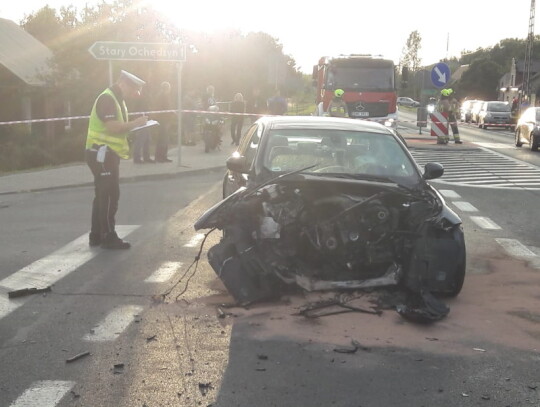 nowy ochedzyn wieruszow wypadek bmw motocyklisci 1