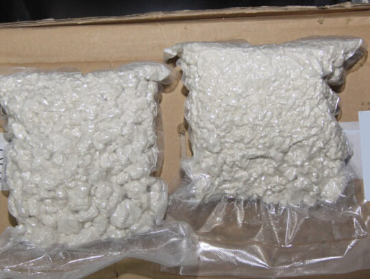 plonsk narkotyki w warsztacue samochodowym 1