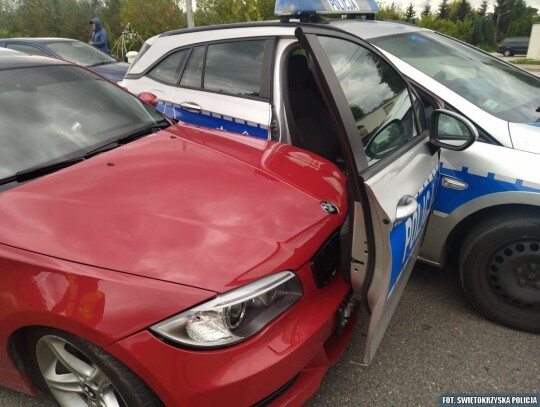 staszow bmw kolizja z radiowozem 1